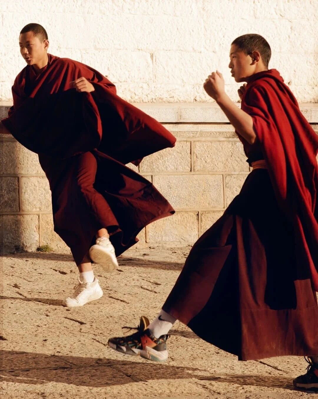 Ancient Tea Horse Road — Tibetan monks walking together