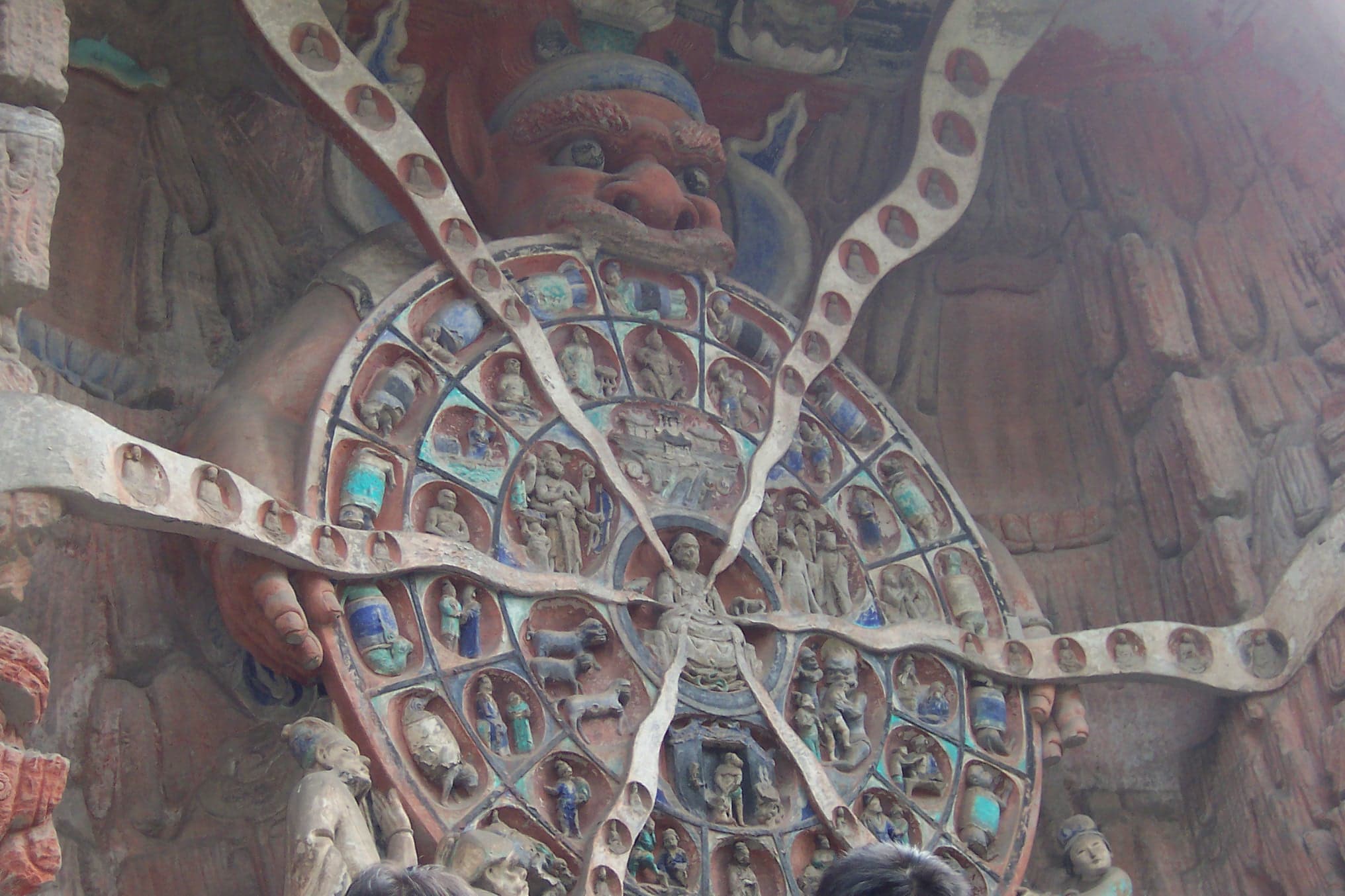 Baodingshan cliff carvings in their wider setting