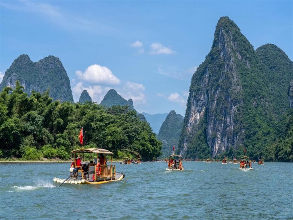 Yulong River Bamboo Rafting