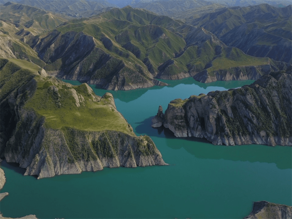 Northern Xinjiang In-Depth Tour