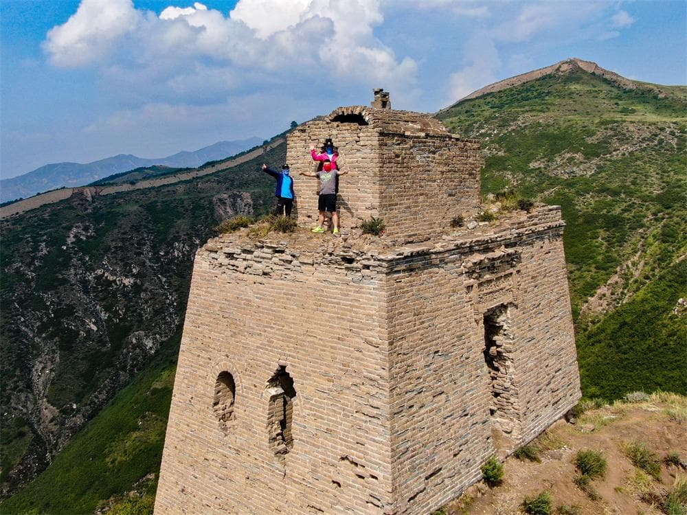 Wild Great Wall