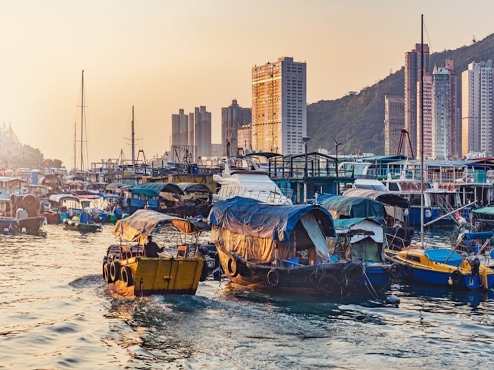 4-Day Classic Hong Kong Tour with Macau Day Excursion