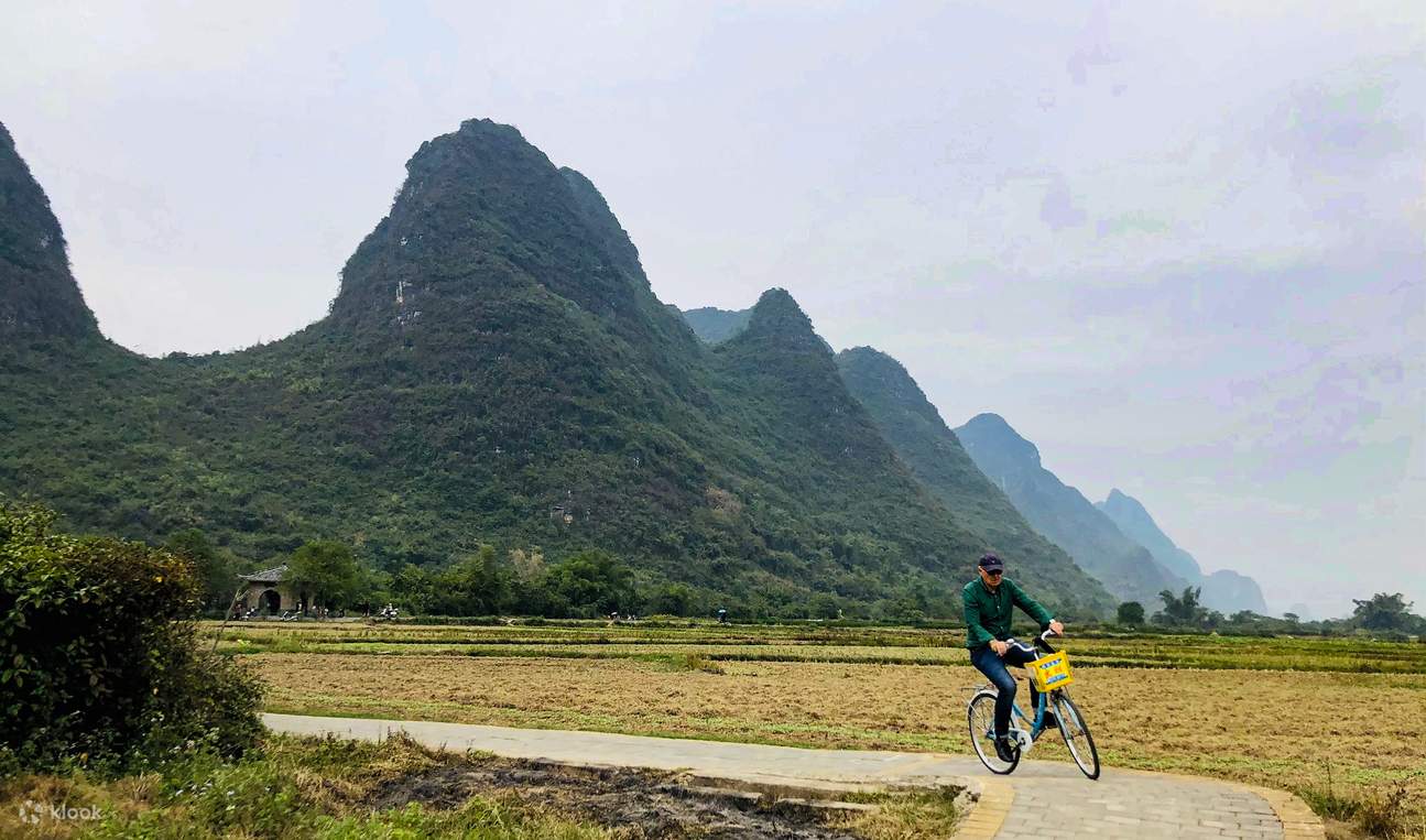 Yulong River Countryside
